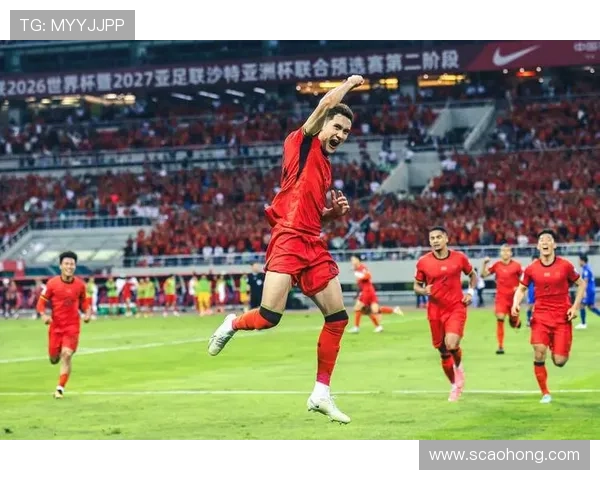 国家队新帅亮相引热议联赛改革与球员留洋成焦点未来发展方向备受关注